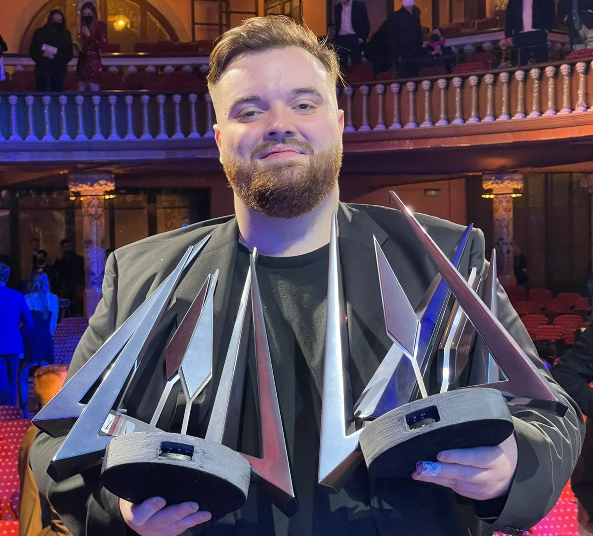 Revolución en los eSports: el equipo de Ibai Llanos mejora sus finanzas en 2024 - Economía Digital